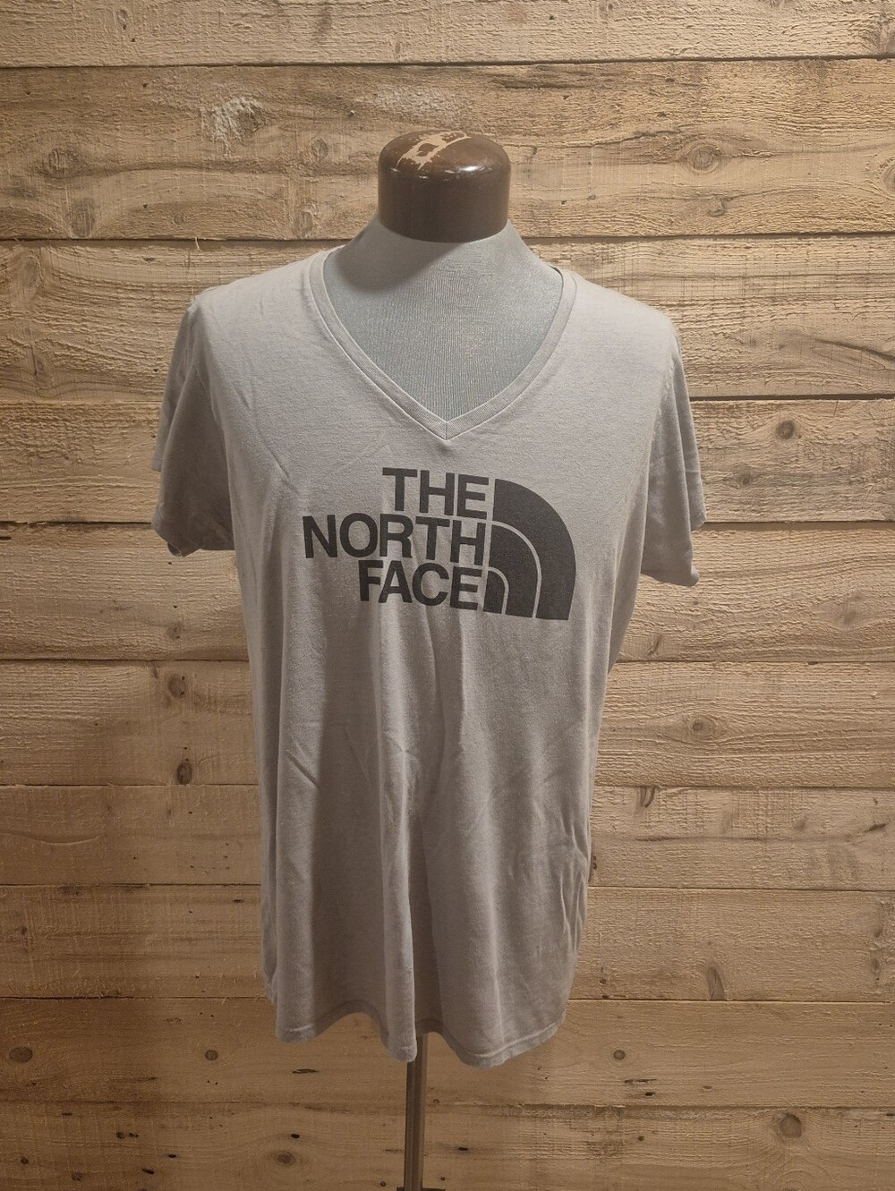 5/$30 Or 10/$50. The North Face Women's Light Gray V-Neck Logo Tee